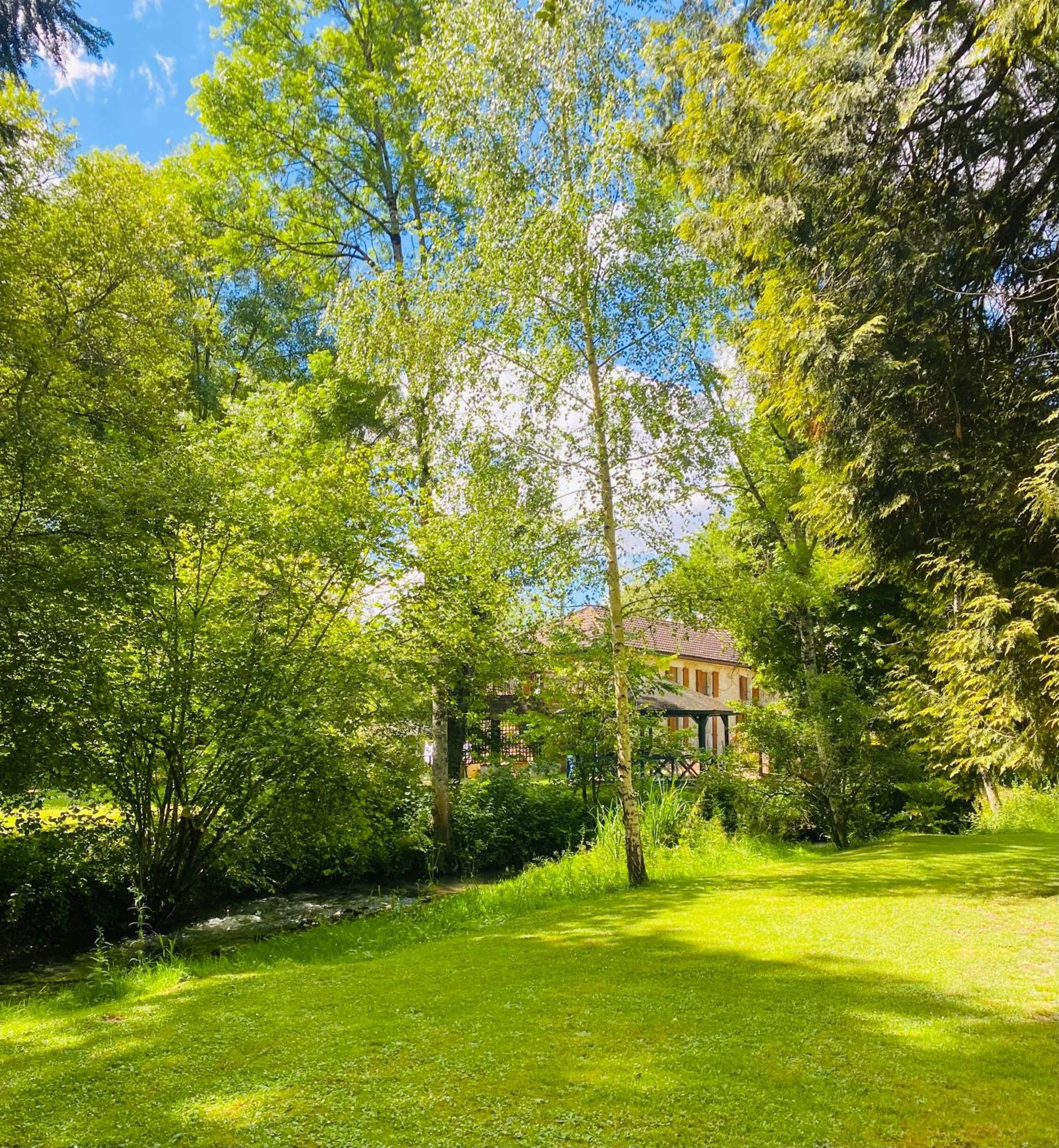 Bed and Breakfast Moulin du Fontcourt à Chasseneuil-sur-Bonnieure Extérieur photo